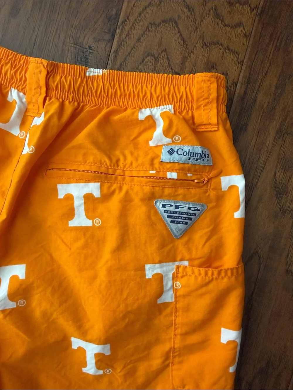 Men's Tennessee Vols Power T Logo Columbia Swim Trunks